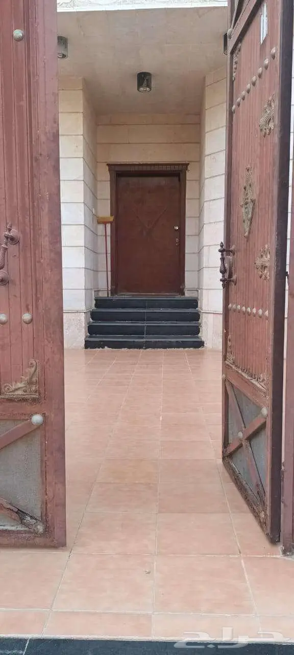 للبيع فيلا بحي طيبة (الرحيلي) 2