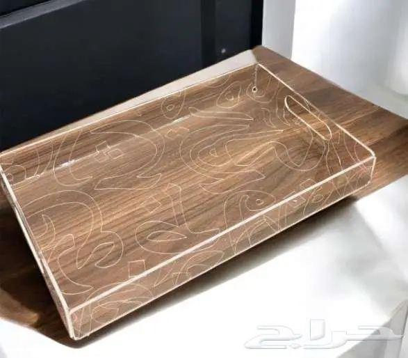 بوكسات أكريليك وخشب   مجات وميداليات وهدايا مخصصة حسب الطلب 24