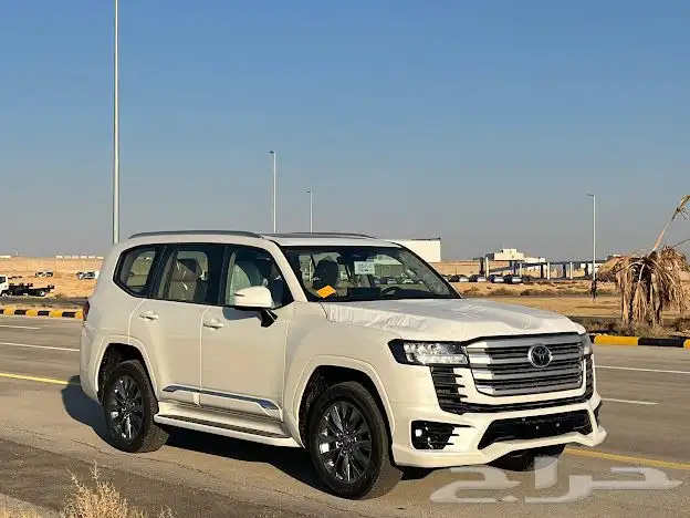 تويوتا لاند كروزر GXR-S 2025 0