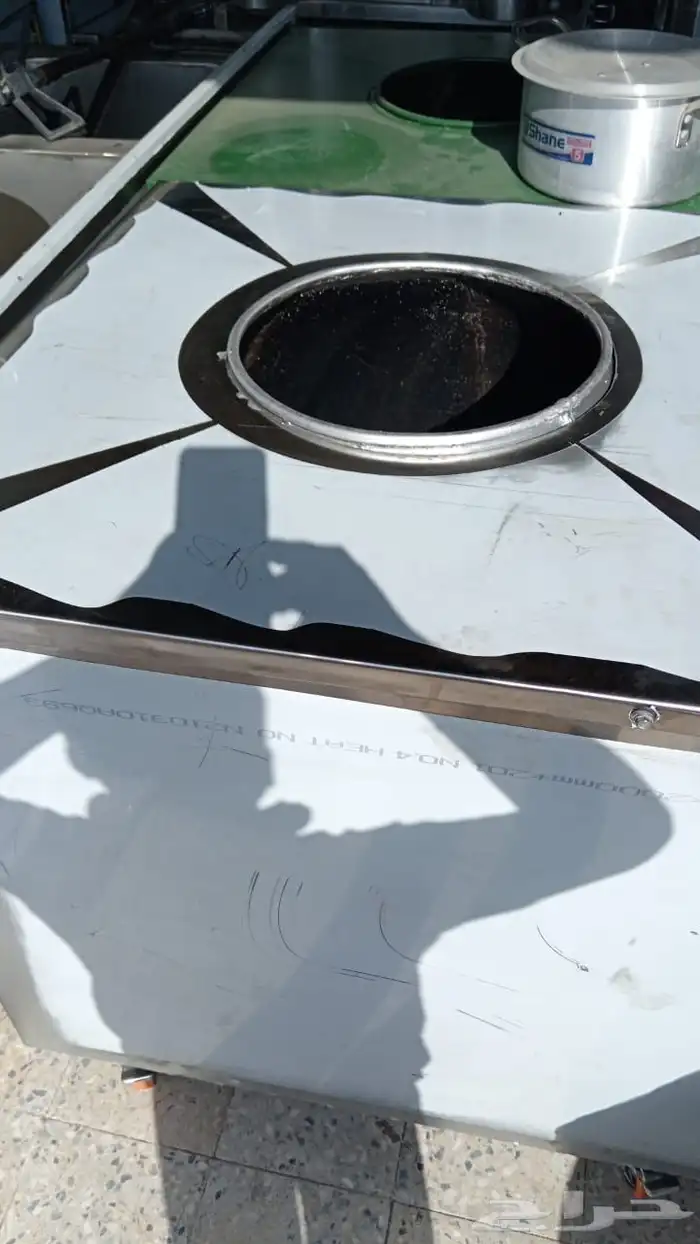 طاولات ستيل 5