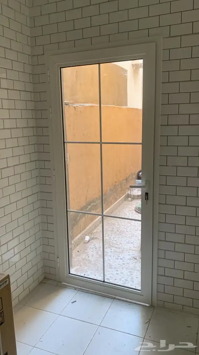 شبابيك المنيوم ابواب درابزين جميع اعمال حداده 25