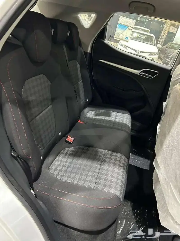 عرض خاص لعملاء الكاش MG ZS استاندر 2023 بطاقه جمركيه 10