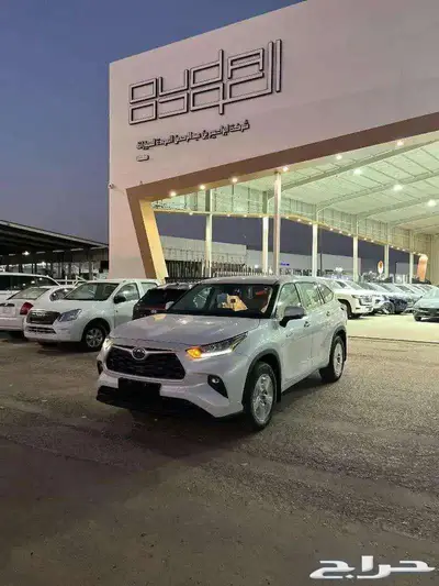 تويوتا هايلاندر نص فل GLE 2025 كاش و اقساط 0