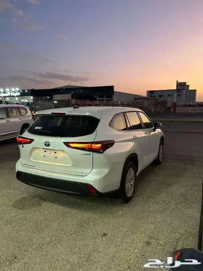 تويوتا هايلاندر نص فل GLE 2025 كاش و اقساط 2