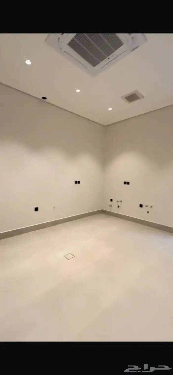 للبيع فلة مودرن تصميم راقي ومميز 6