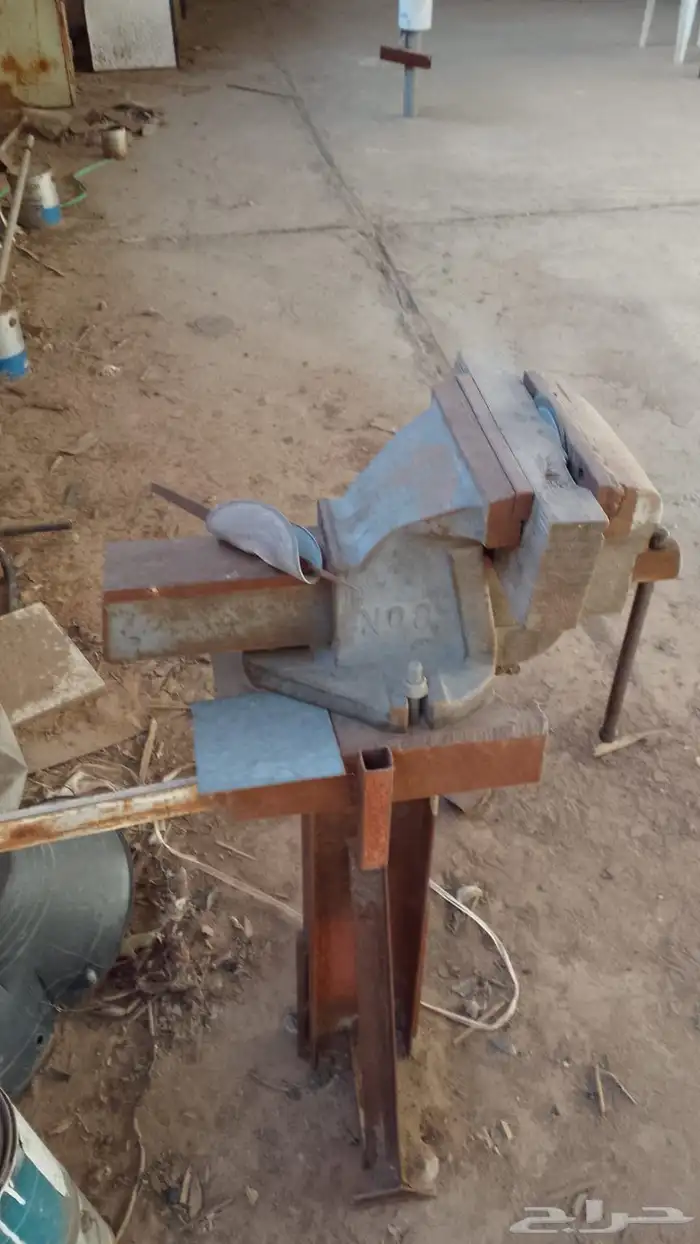 معدات نجارة وحداده للبيع 0