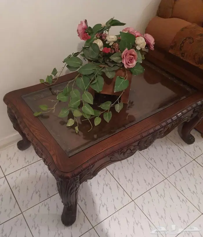 طاولة ضيوف صالون أو مجلس فخمة 1