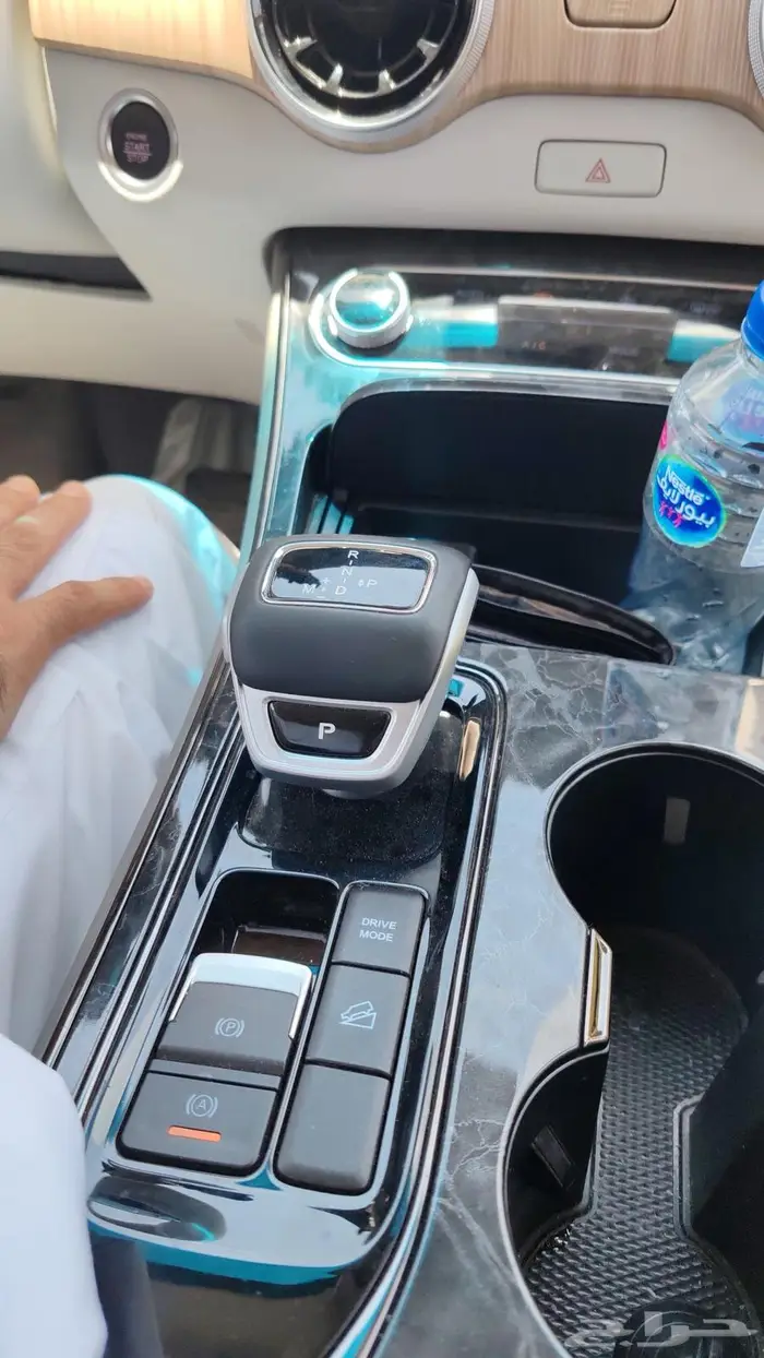 فورثنق سيارة عائليه للتنازل بدون مقابل 24 0