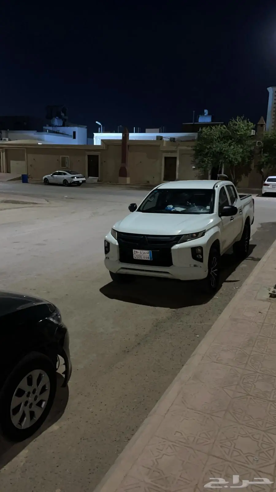 مستوبشي L200 0