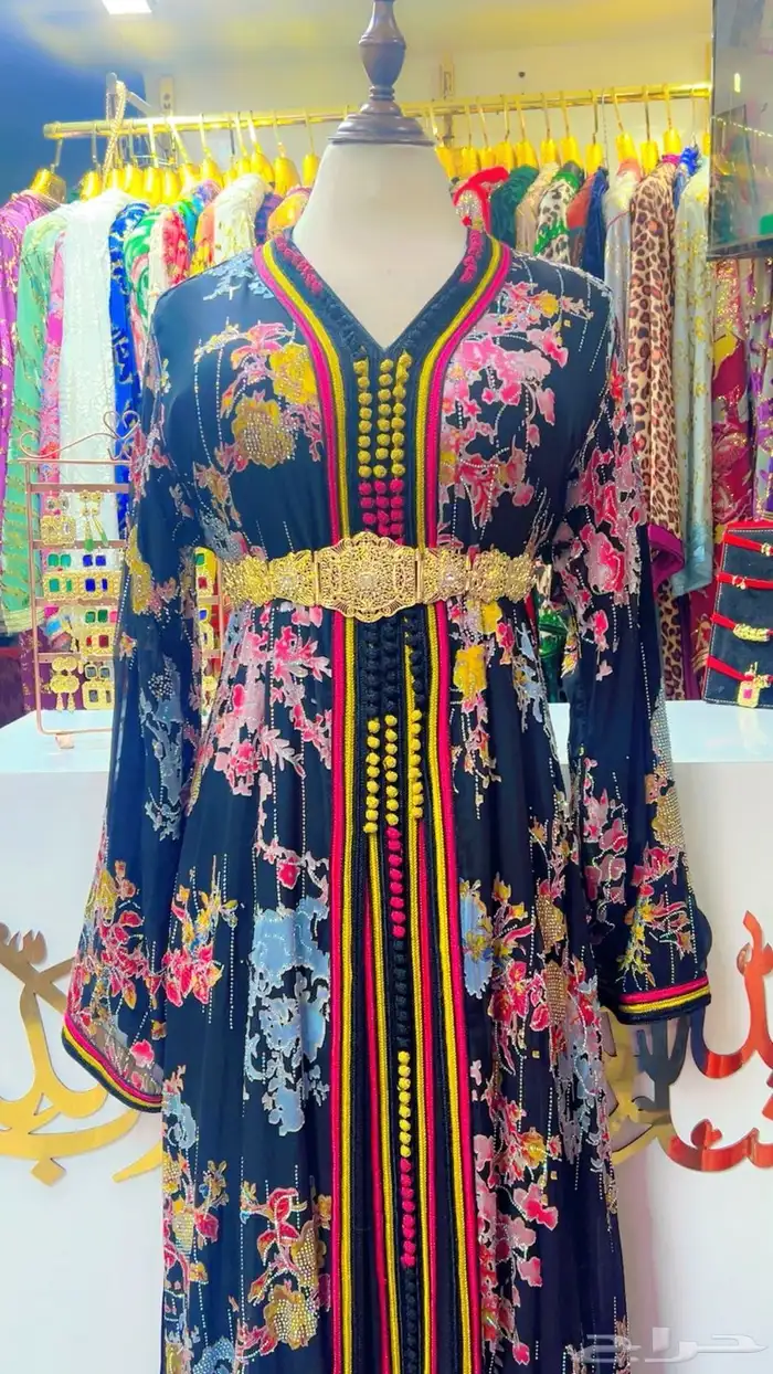قفطان مغربي (تكشيطة قطعتين 16
