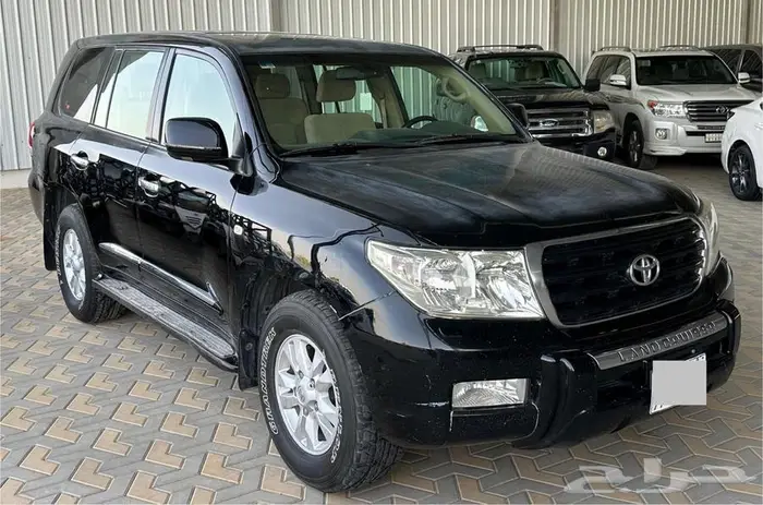 تويوتا جكسار V8 2010 بنزين 2