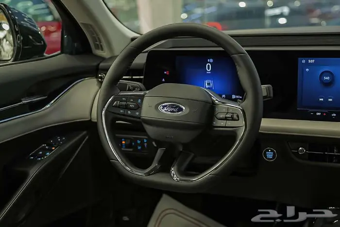 فورد تورس ترند 2025 (الدفعة الثانية) وفر مع صالح للسيارات 16