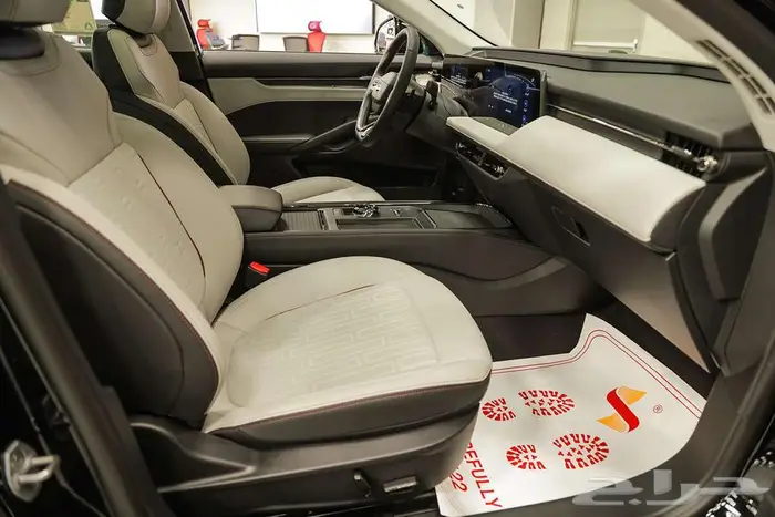 فورد تورس ترند 2025 (الدفعة الثانية) وفر مع صالح للسيارات 6