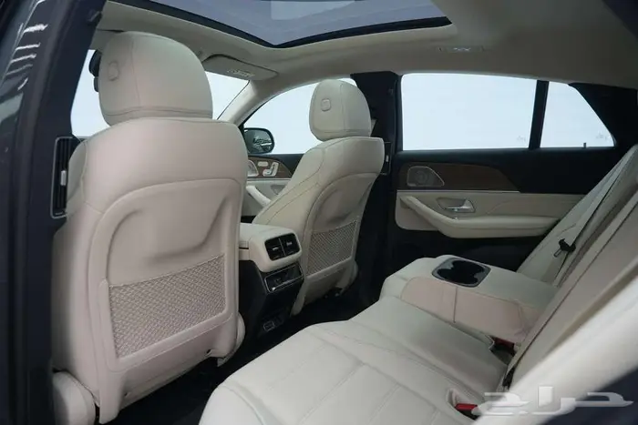 مرسيدس GLE 450 Coupe 2025 أصفار خليجي رمادي سيليكون بيج 15