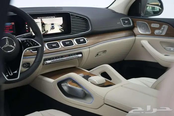 مرسيدس GLE 450 Coupe 2025 أصفار خليجي رمادي سيليكون بيج 7