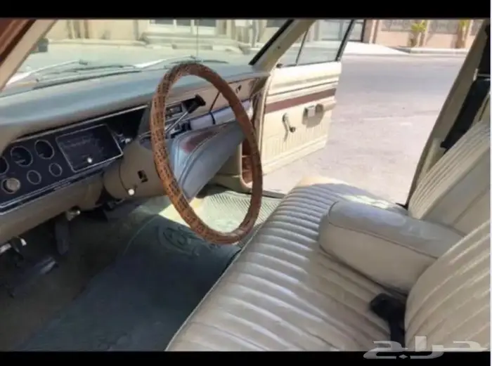 دودج دارت كلاسيك 1976 4
