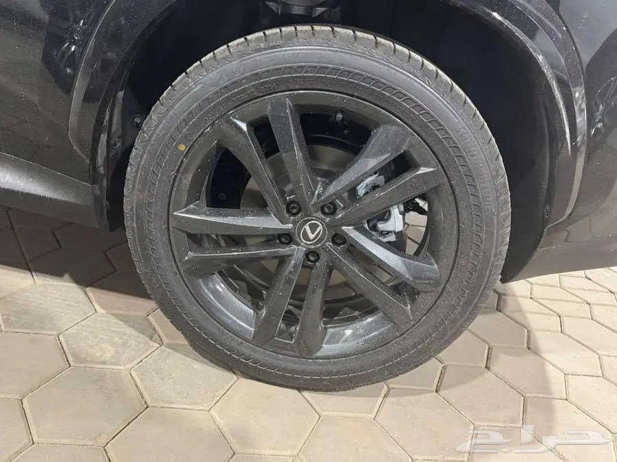 لكزس NX350AA موديل 2025 3