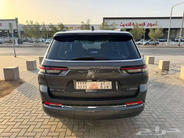جيب شروكي موديل2022ممش 71000 8