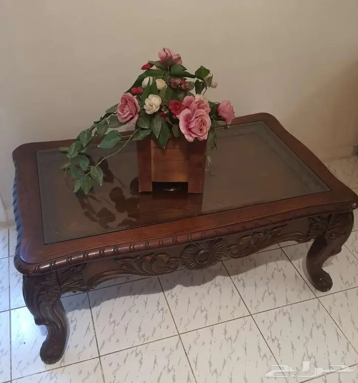 طاولة ضيوف صالون أو مجلس فخمة 0