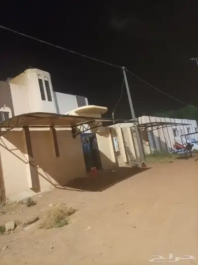 نقوم بتفصيل جميع انواع المضلات والأبواب وتكسيات بديل الخشب 21