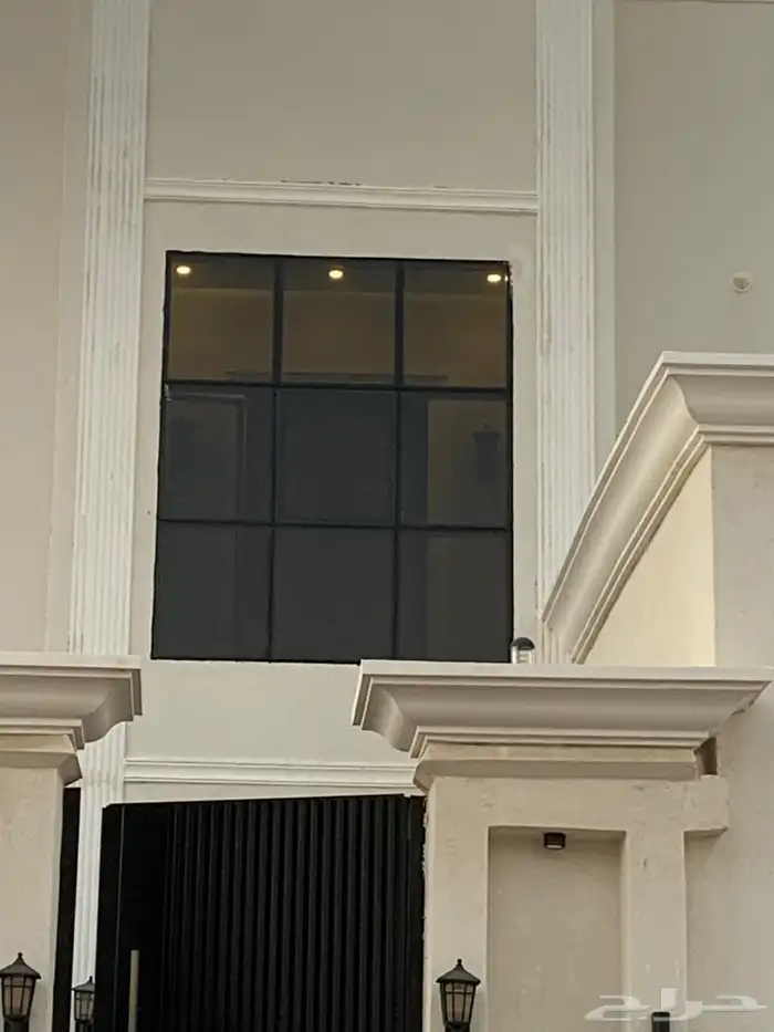 شبابيك المنيوم ابواب درابزين جميع اعمال حداده 0