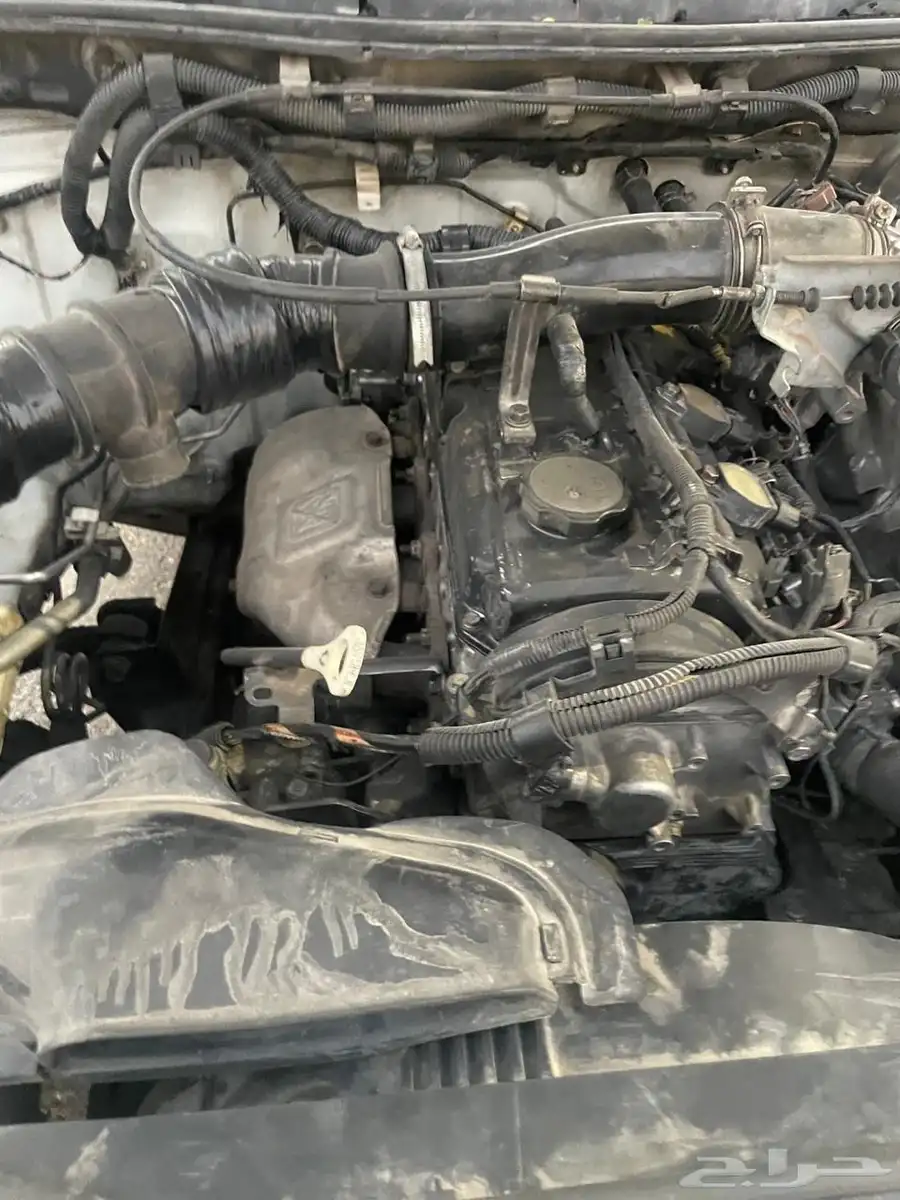 للبيع  ميتسوبيشي L200 GLX كابينتين   نظيفه 10