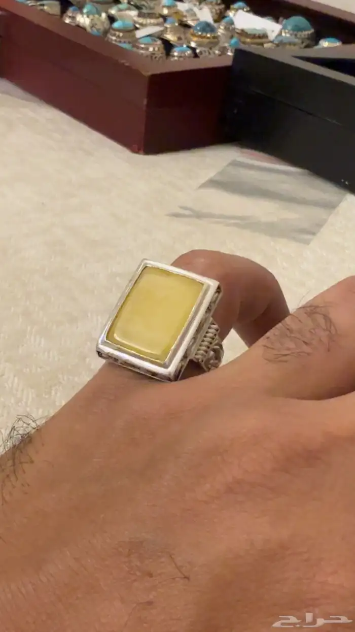 خاتم من الكهرمان البولندي 1