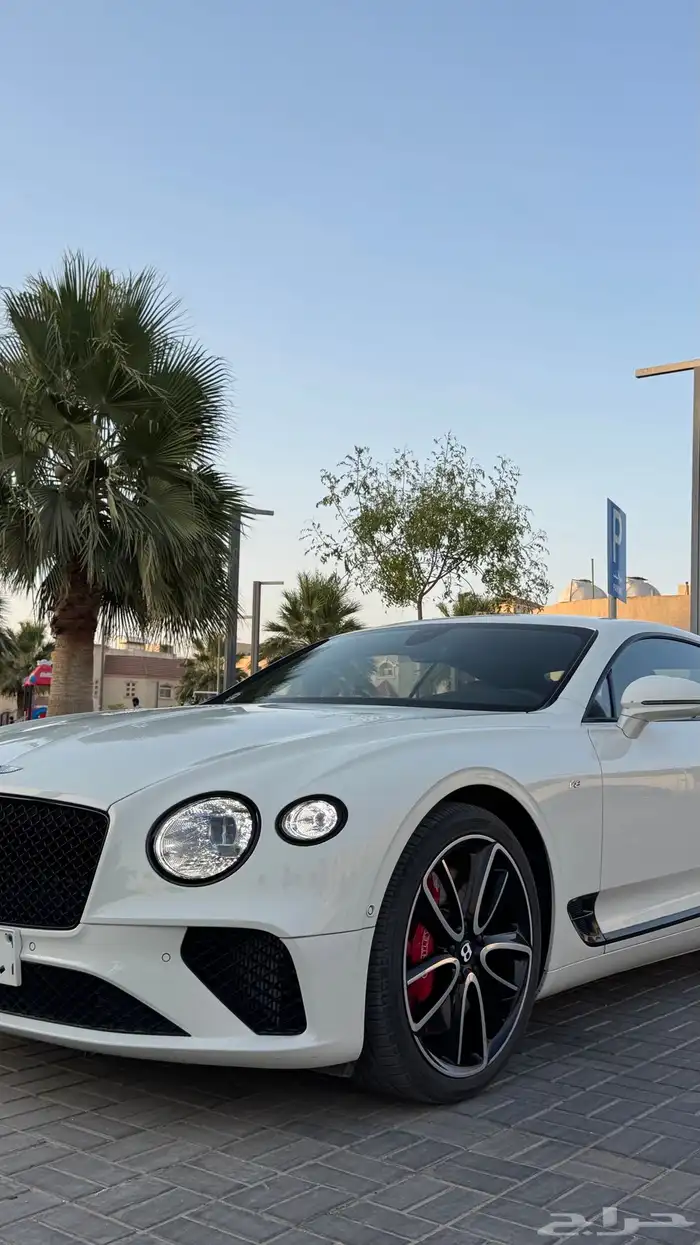 بنتلي كونتيننتال GT 2020 7