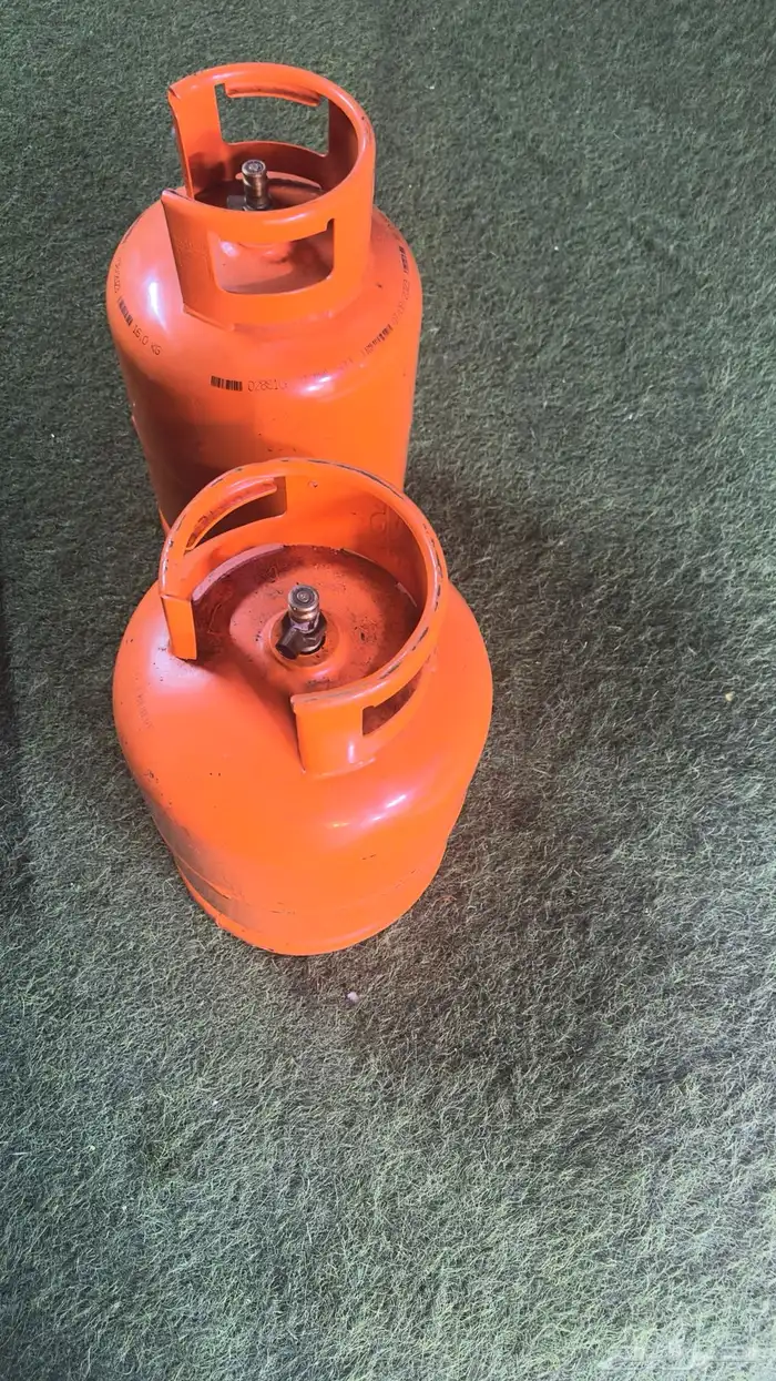 أسطوانتين غاز فاضيه الوحده ب215 0