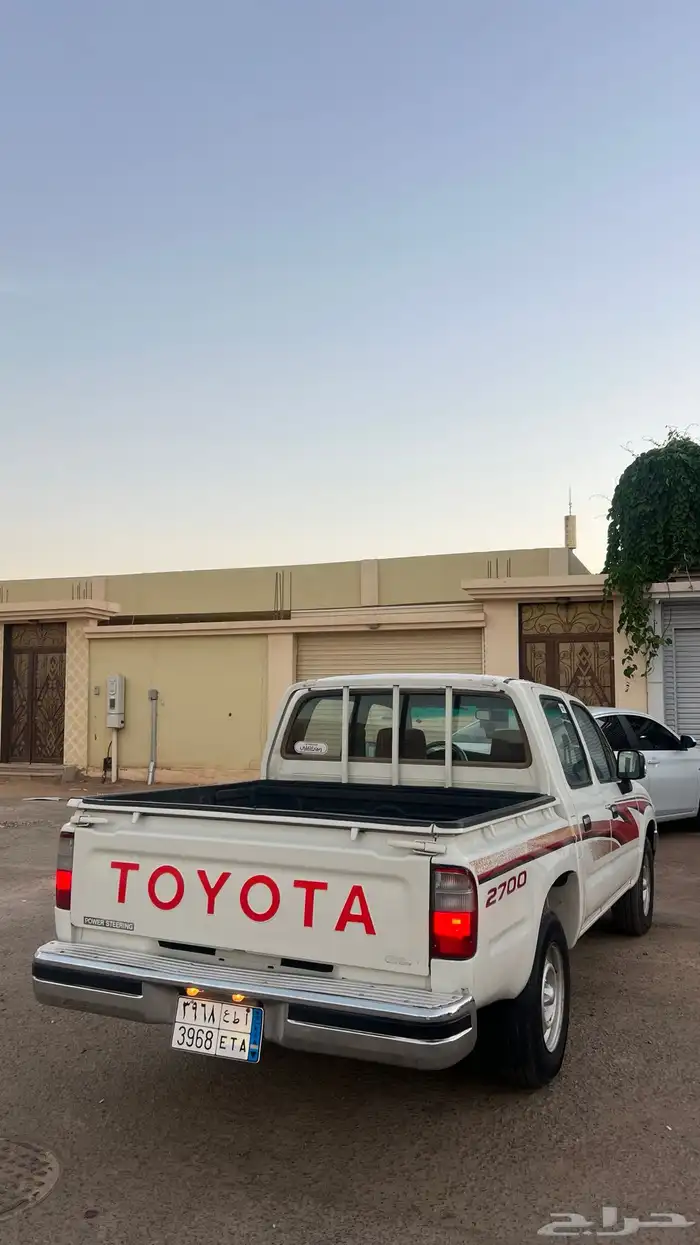 هايلوكس 2000 GL 4