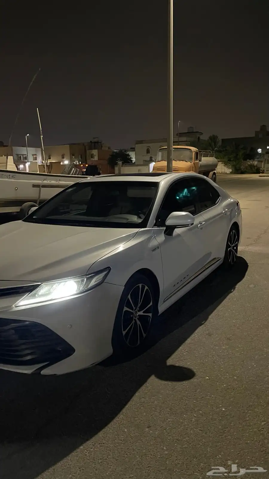 للبيع كامري 2020 هايبرد 4