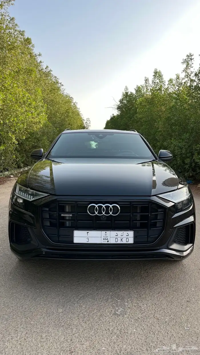 للبيع اودي Q8 2023 فل كامل 5