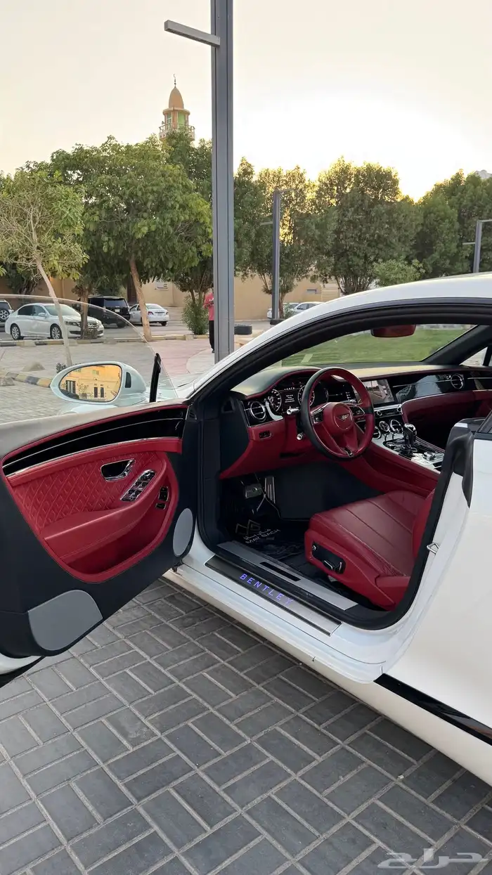 بنتلي كونتيننتال GT 2020 20