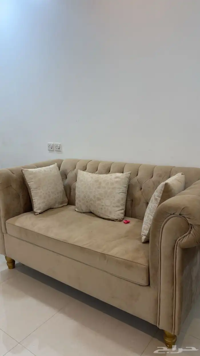 كنب اثنين كنبه عريضه واثنين كنب فرديه وخداديات وستاره 1