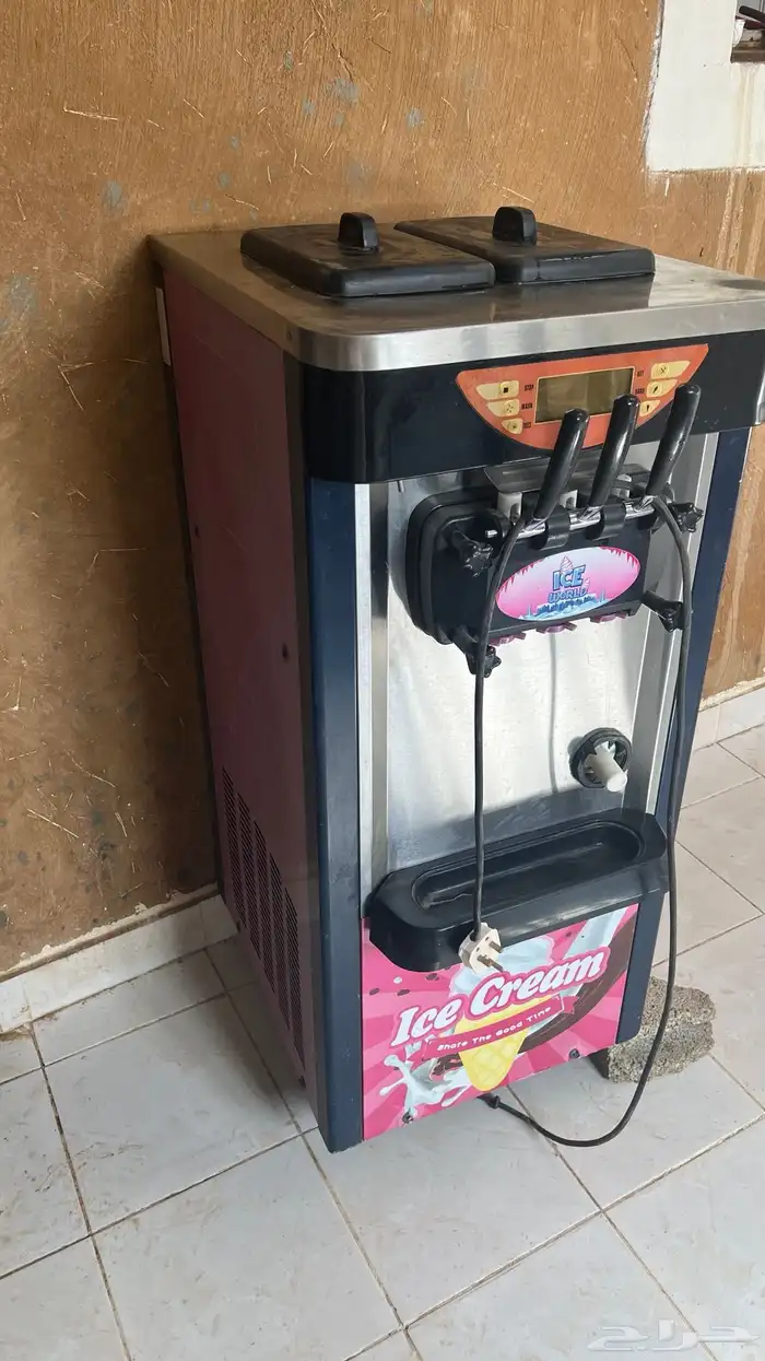 للبيع ألة ايس كريم 1