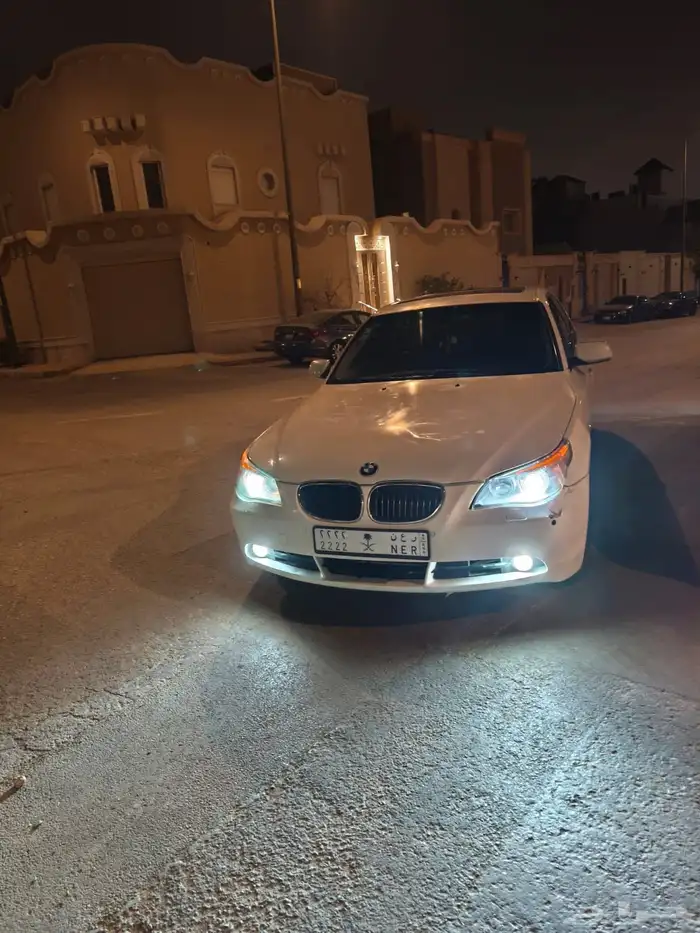bmw 2005 مع لوحة مميزه 0