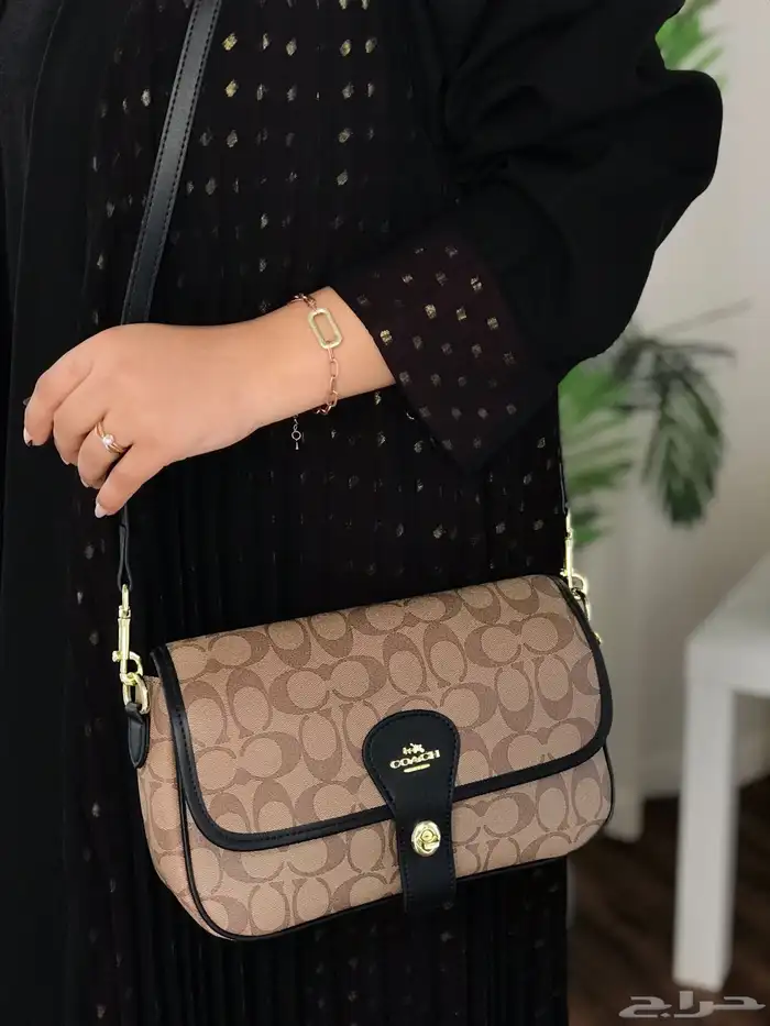 شنط يد ماركات درجه اولى 18