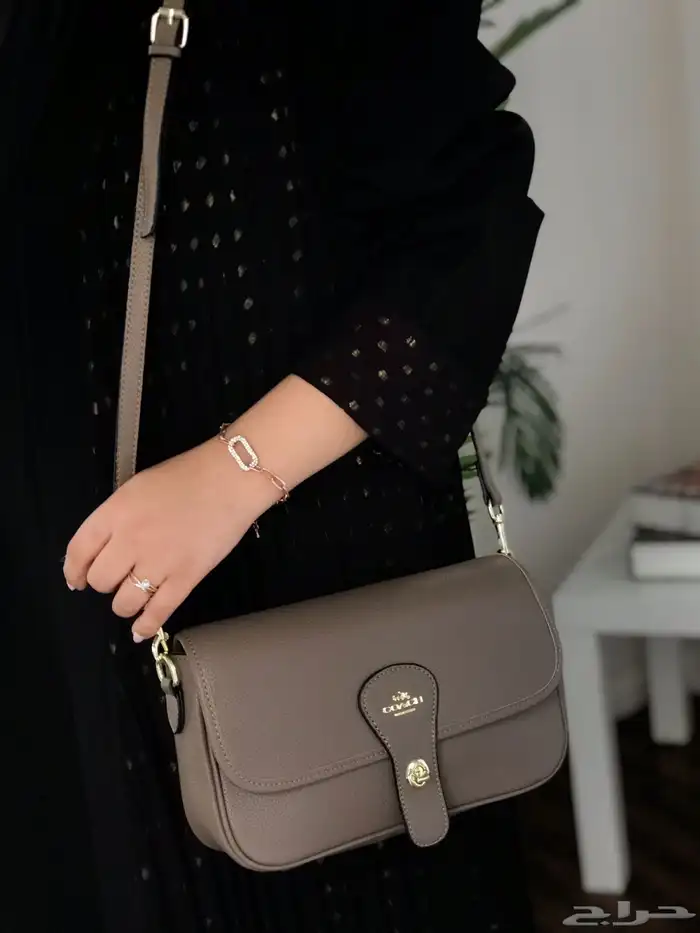 شنط يد ماركات درجه اولى 13