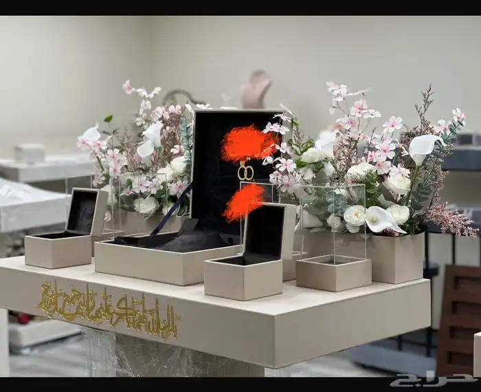 طاولة ملك استعمال مره واحدة فقط 1