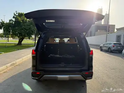 لكزس LX600 BB 8