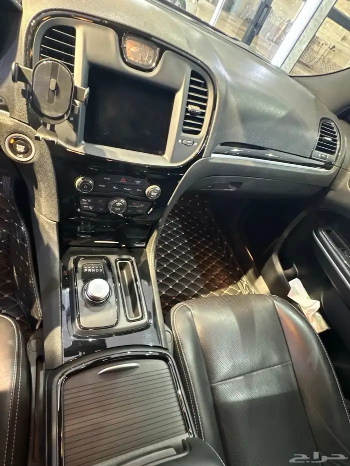 كرايسلر 300S 2023 6
