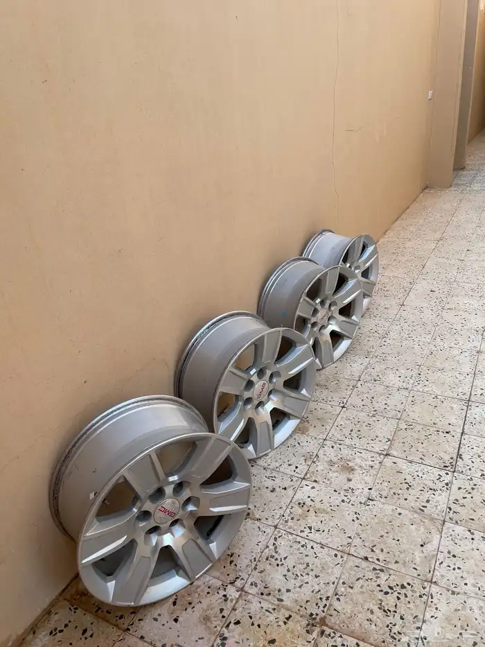 جنوط سييرا من 2014وطالع مقاس 20 4