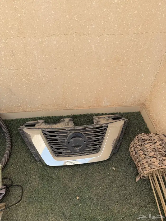 شبك نيسان اكس تريل 0