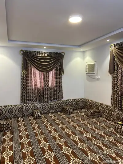 غرفة للإيجار يوميا 1