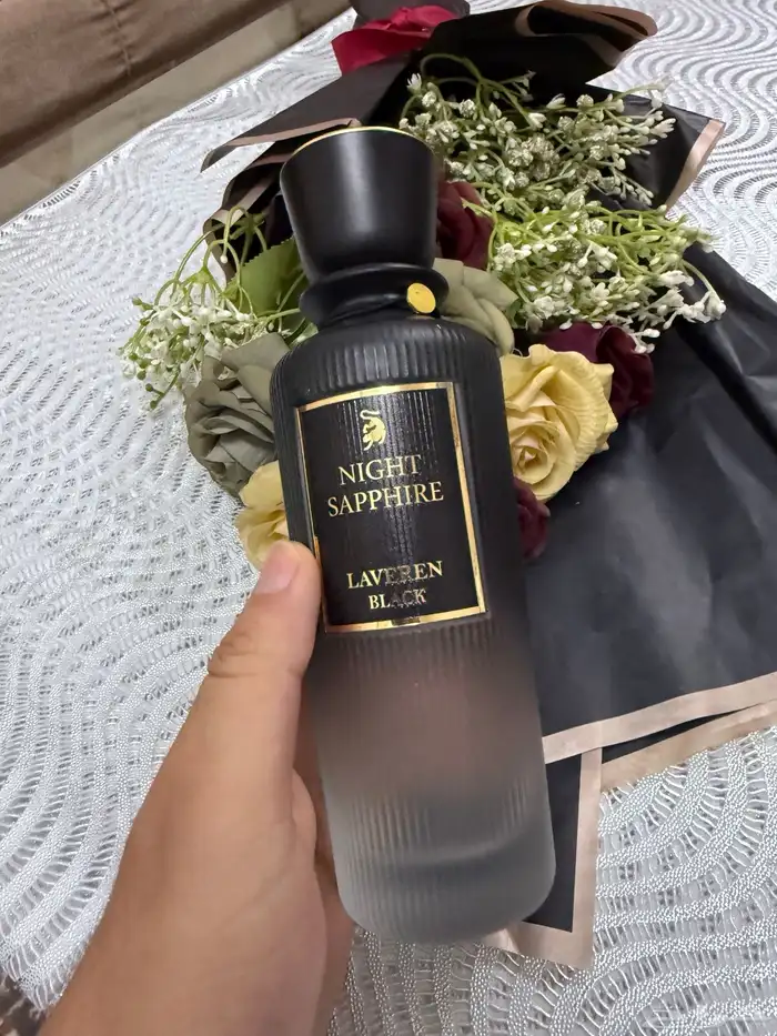 السلام عليكم عندي عطر لافيرن للبيع وويلد كولت توباكو 2