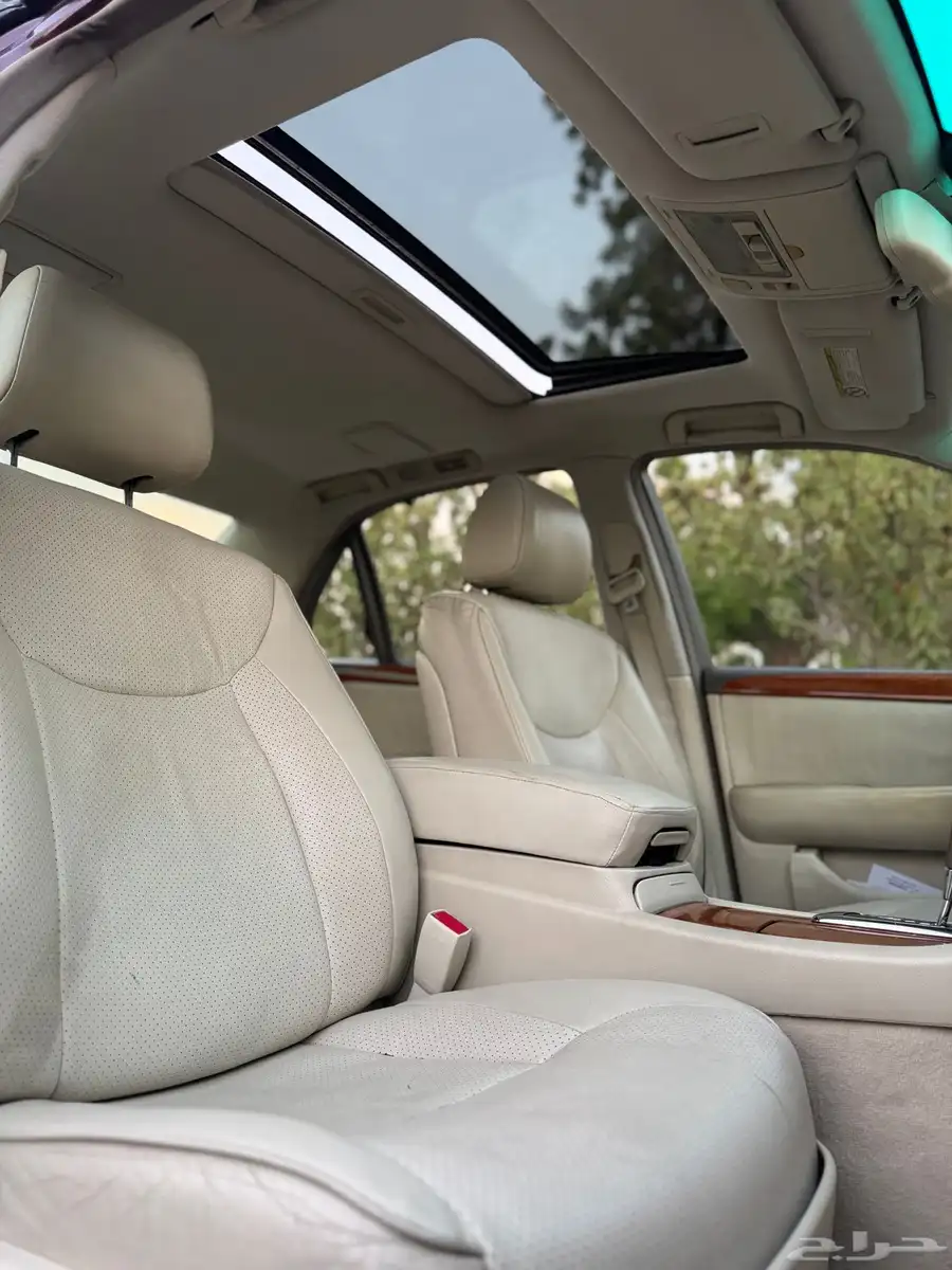 2005 Lexus LS430 12