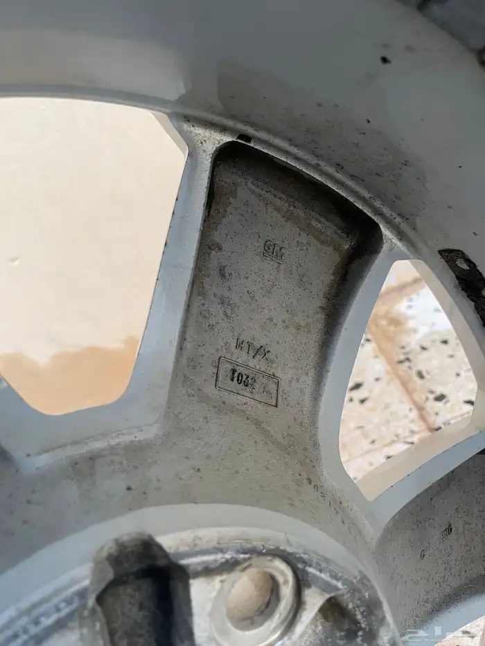 جنوط سييرا من 2014وطالع مقاس 20 5