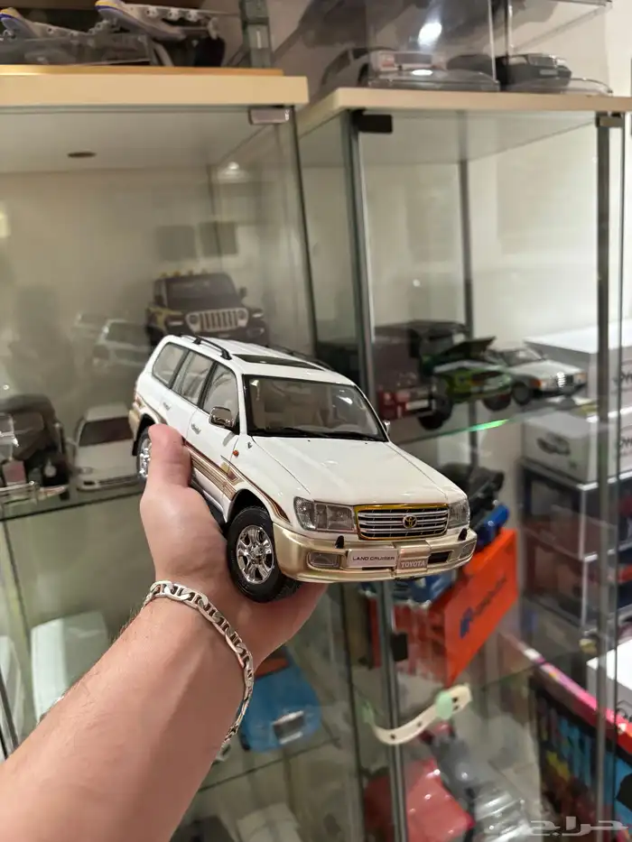 مجسم سيارة 0