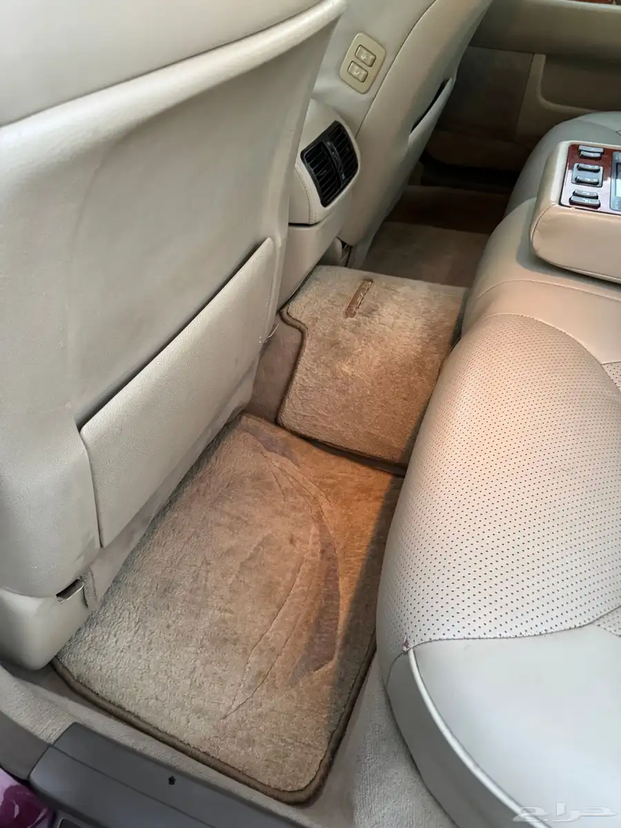 2005 Lexus LS430 16