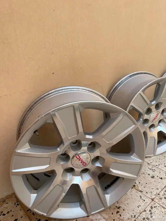 جنوط سييرا من 2014وطالع مقاس 20 3